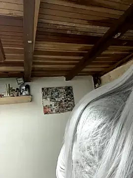 Sophia_Weest99 on StripChat