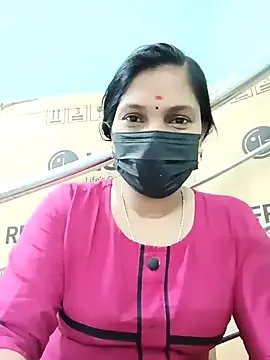 Tamil_Kerala_Ponnu — Freechat on StripChat