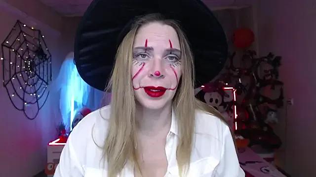 TessaDaybreak on StripChat 