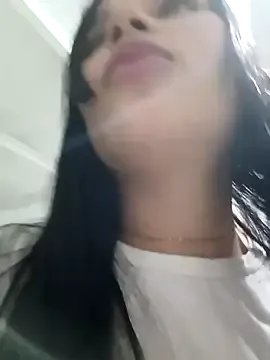 the_queen_of_street on StripChat