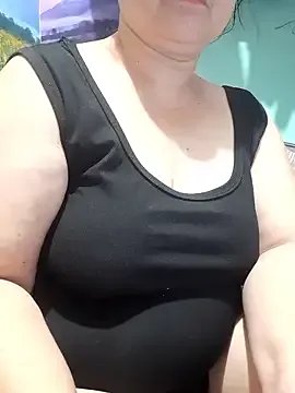 Yummykimkhae88 on StripChat 